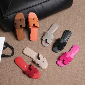 Versatile Slip-On Fashion Sippers